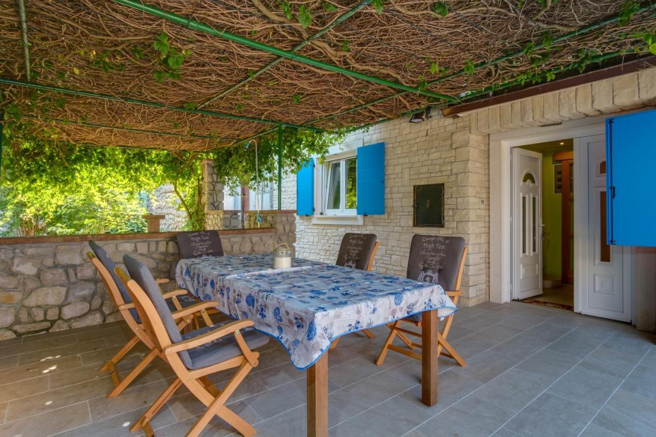 Apartament Isabela Mali Lošinj Zewnętrze zdjęcie